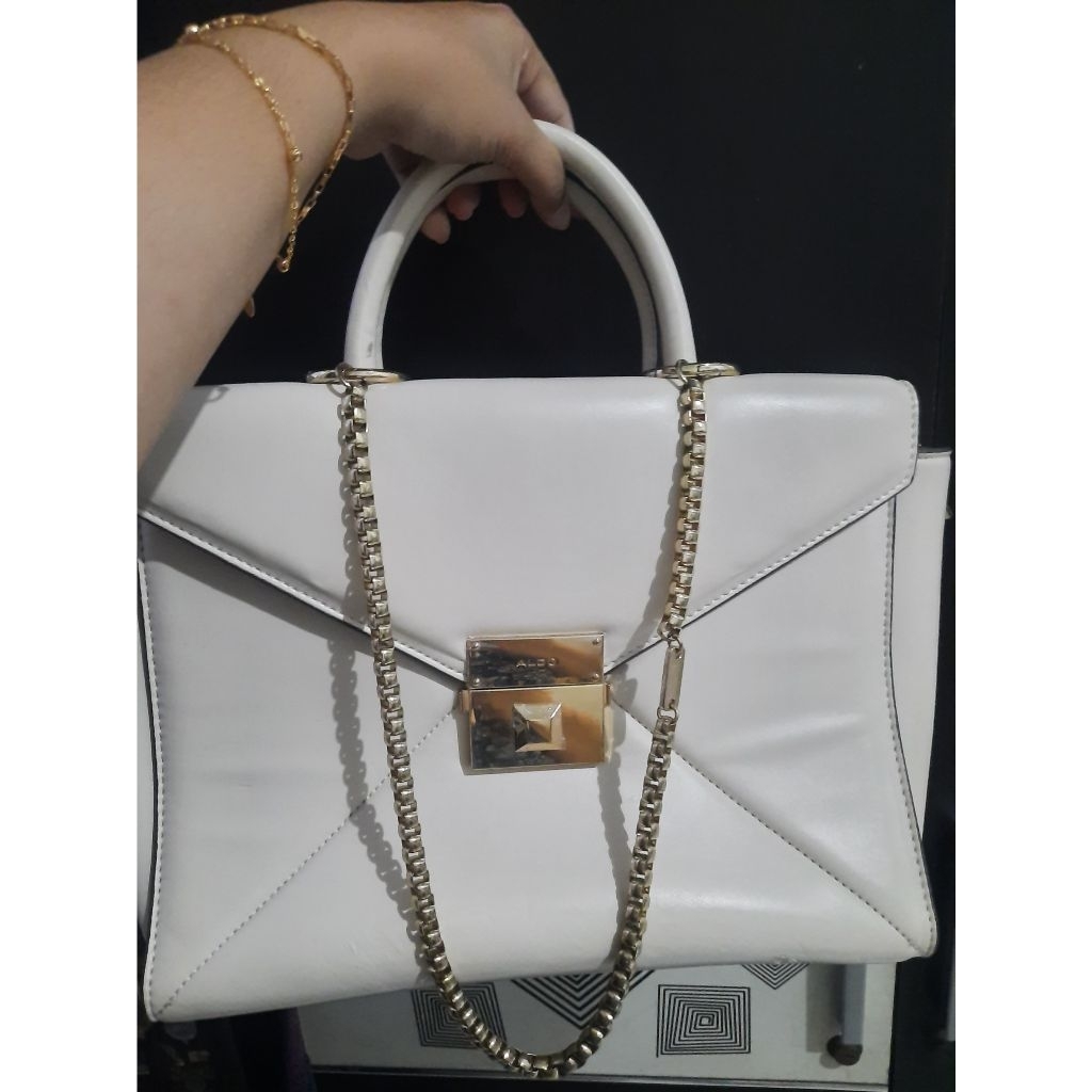 Preloved - Tas selempang tas jinjing wanita merk Aldo