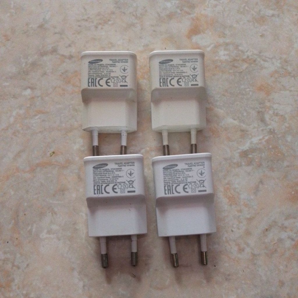 batok cas ORI Samsung 1 ampere bekas buat modem wifi usb