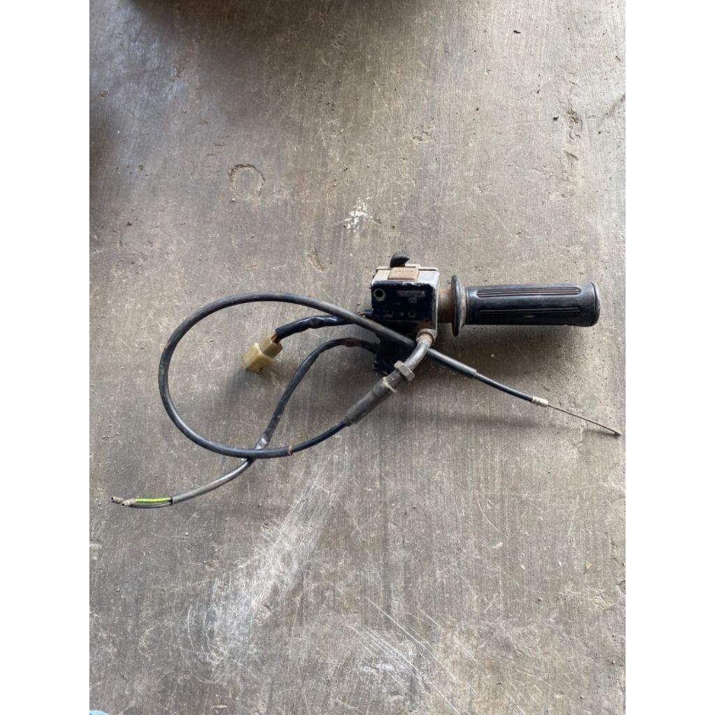 HOLDER SET KANAN ASTRA GRAND ORIGINAL COPOTAN MOTOR