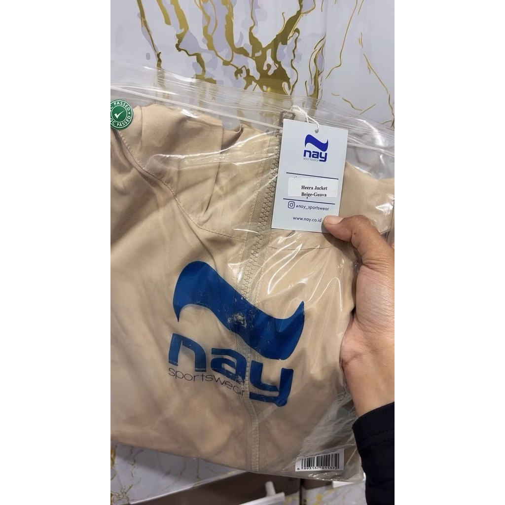 N Sports by Nay - Jacket Olahraga Parasut Heera BEIGE - GUAVA