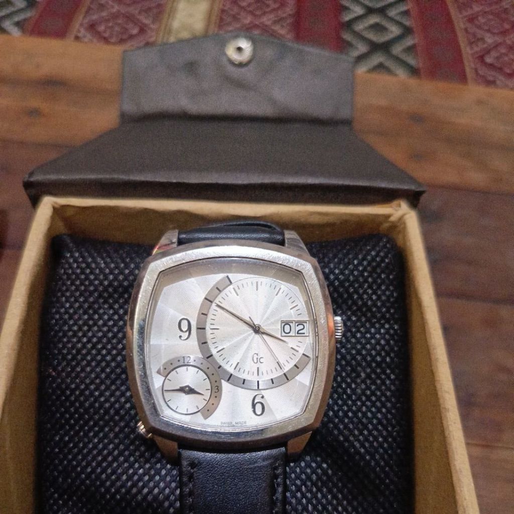 jam tangan kotak origina Dual time G C preloved second bekas