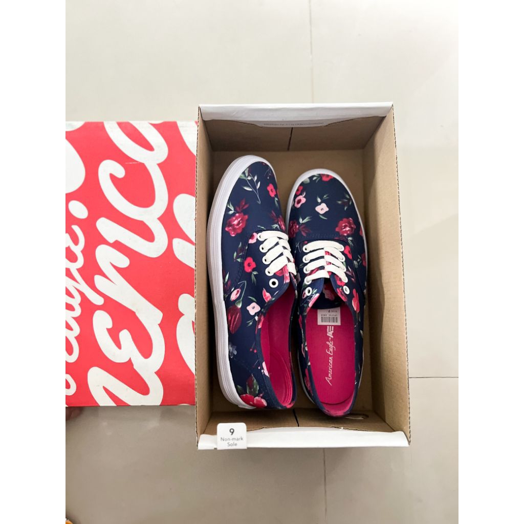 payless sepatu sneakers