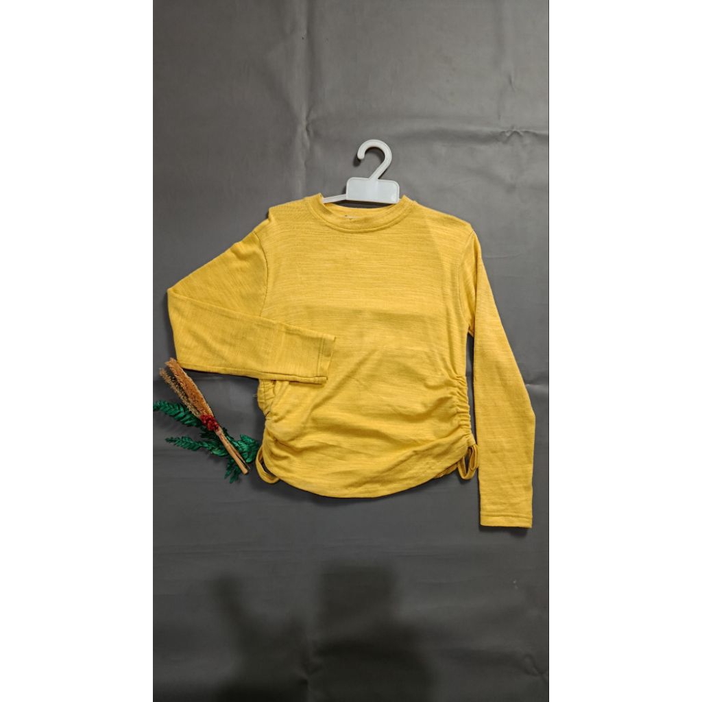 CROP TOP TALI SERUT SAMPING