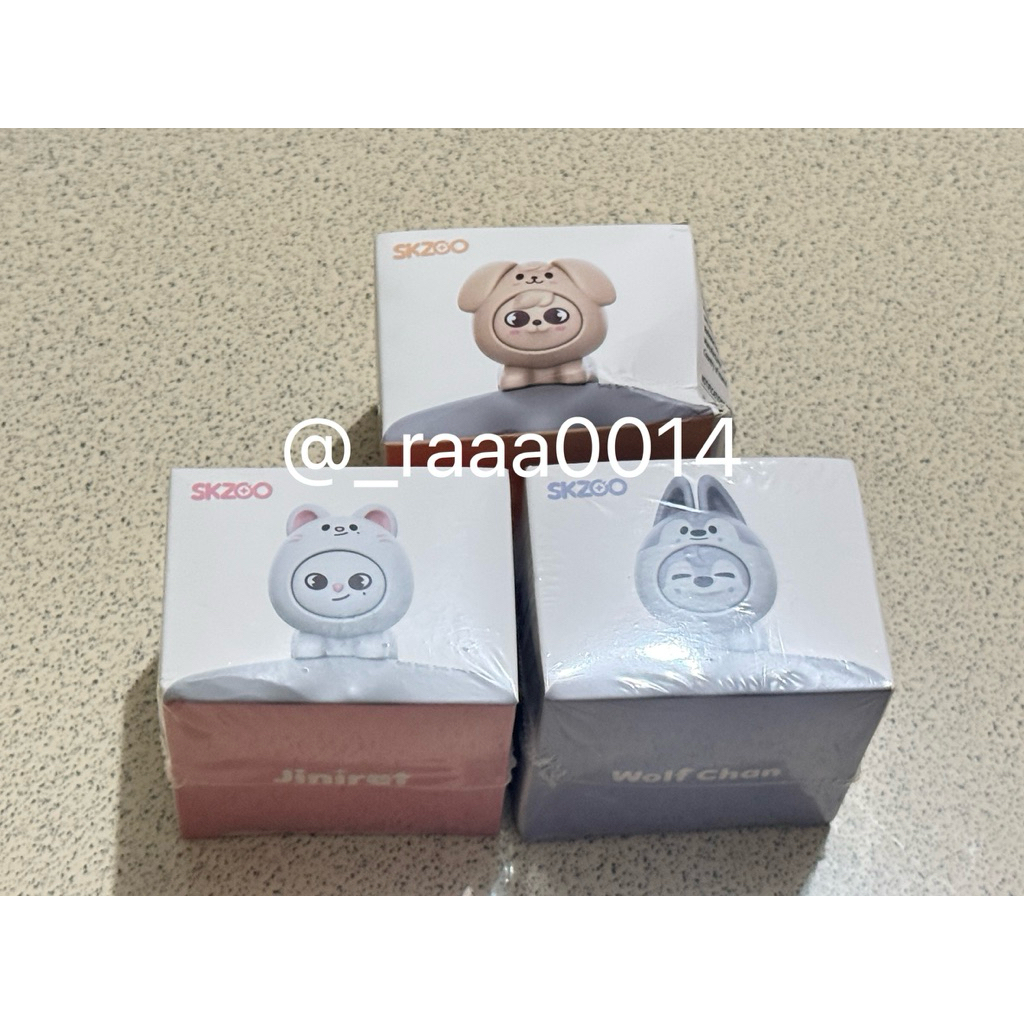 Stray Kids Skzoo Bang Chan Hyunjin Seungmin Wolfchan Jiniret PuppyM Mini Figure Official