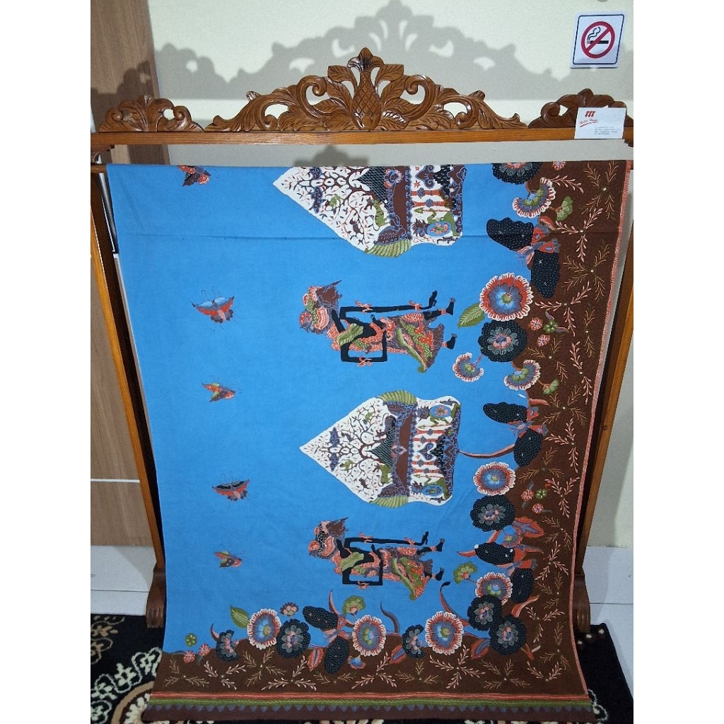 Kain Panjang Motif Wayang/Kain Panjang Batik Tulis/Batik Wayang