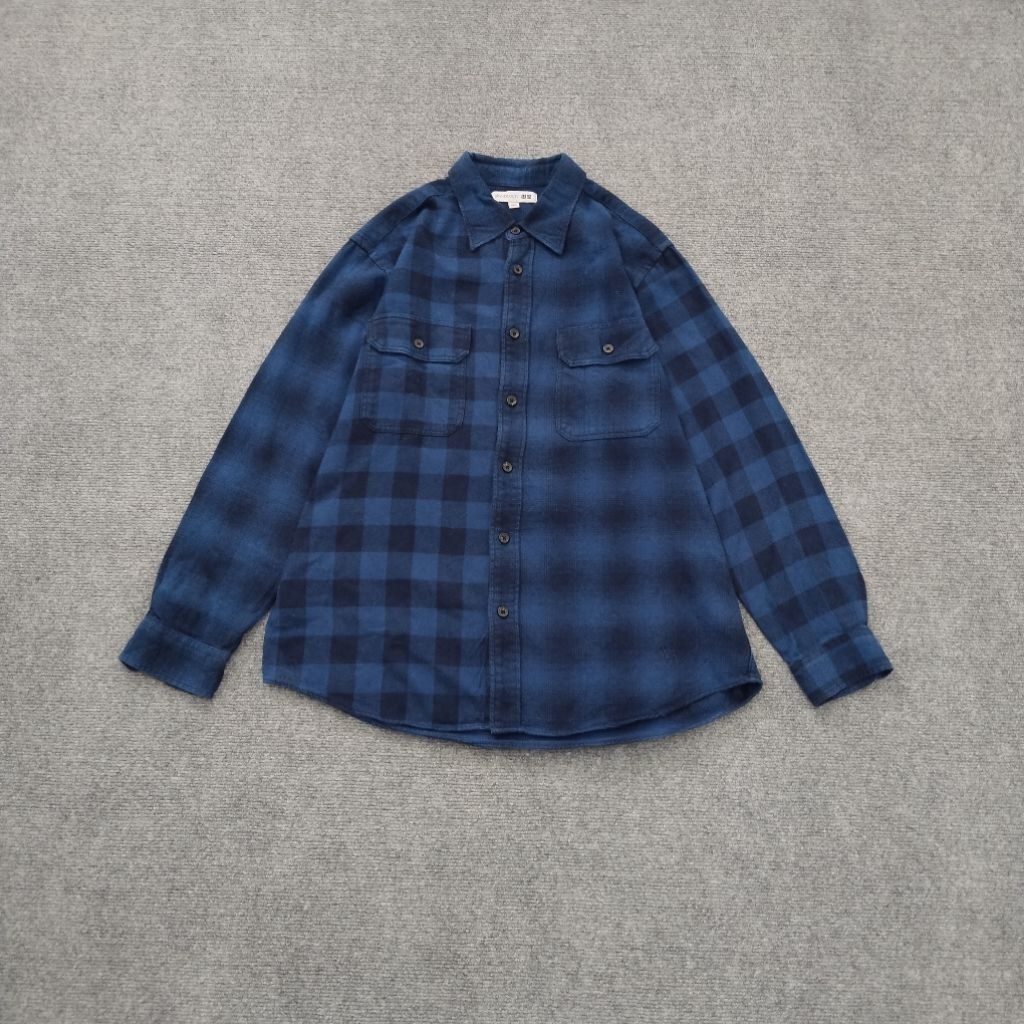 Uniqlo Veterano Shirt