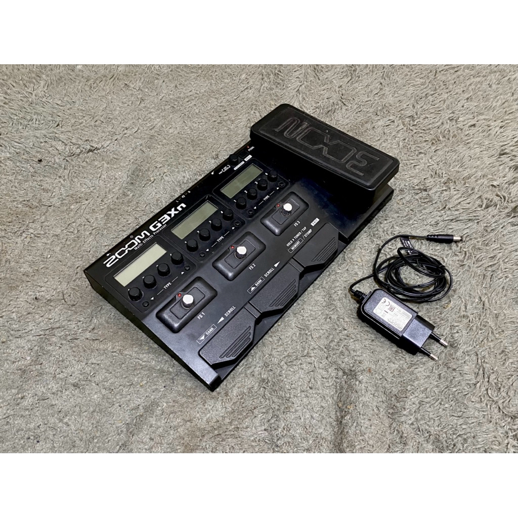 Efek Gitar Zoom G3Xn