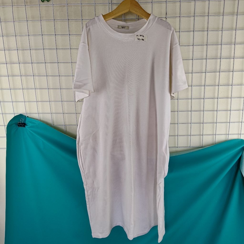 DRESS PUTIH PANJANG WANITA PRELOVED
