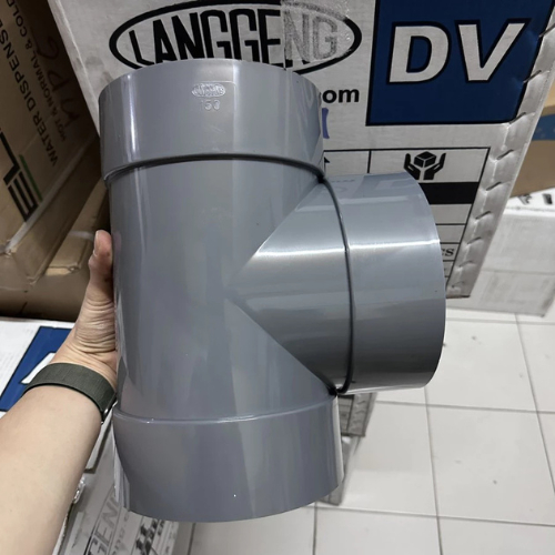 TEE TIPE D PVC 6 INCH  FITTING SAMBUNGAN PIPA TAHAN TEKANAN AIR 6" D