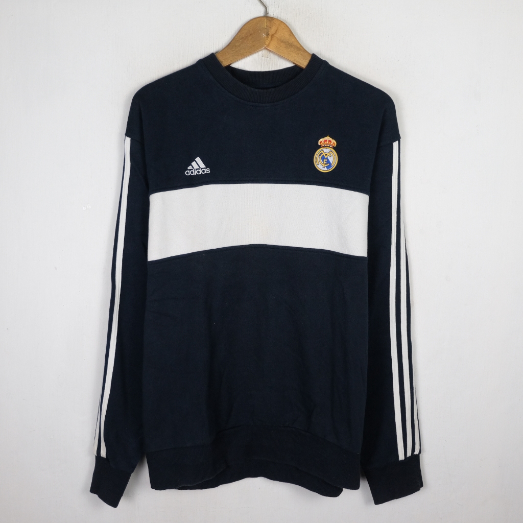 CREWNECK AD1D4S REAL MADRID CN12 BRAND BUNGA SIZE XL ORIGINAL PRELOVED