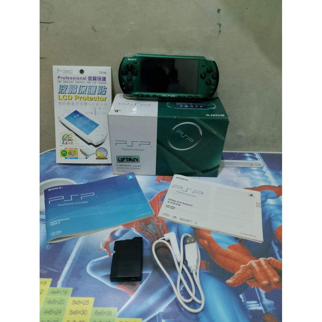 Sony PSP seri 3000/3006 second nyala tinggal main pesanan rainbow