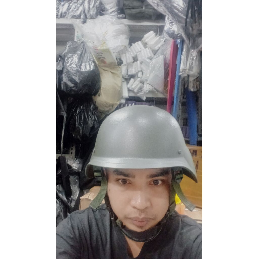helm TNI AD latihan