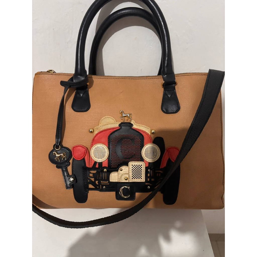 hand bag lapalette cupcake