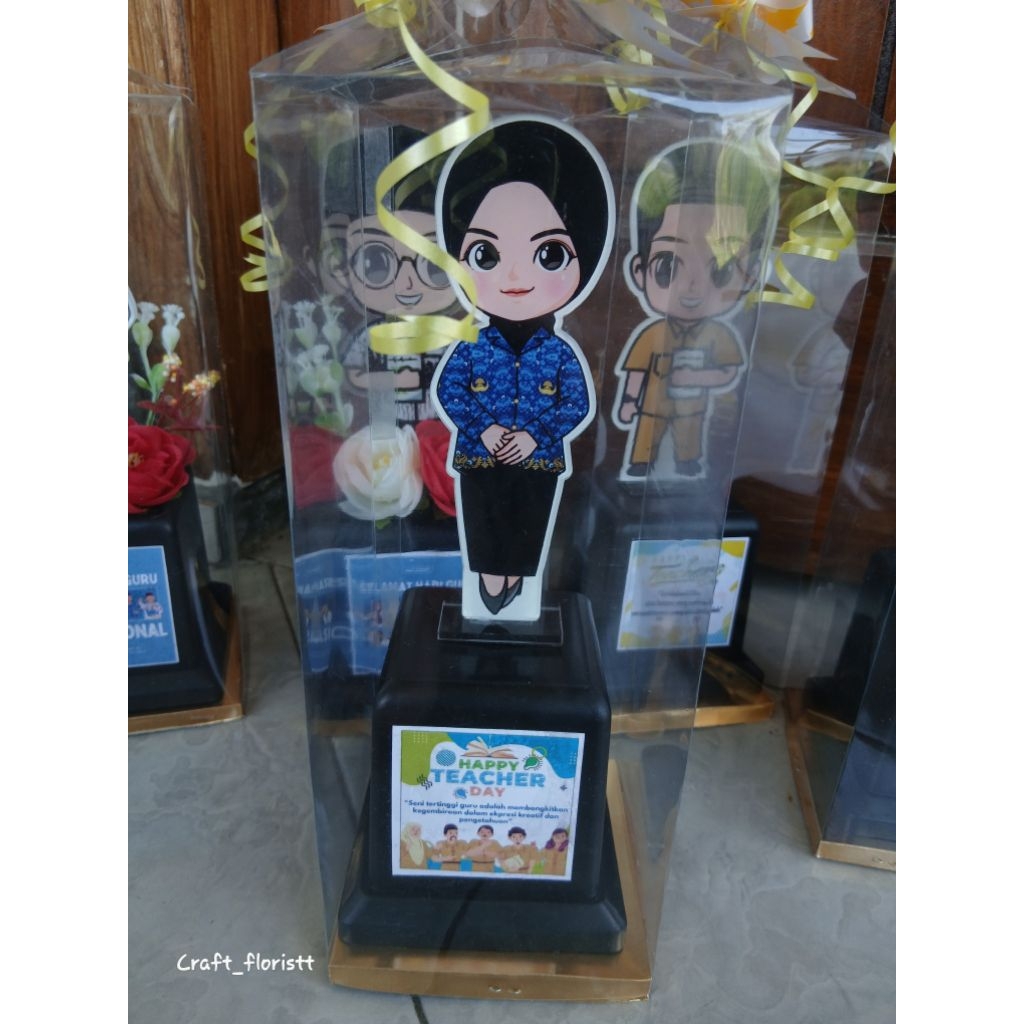 PIALA GURU / HARI GURU /HADIAH GURU /PIALA GURU /HARI GURU NASIOANAL