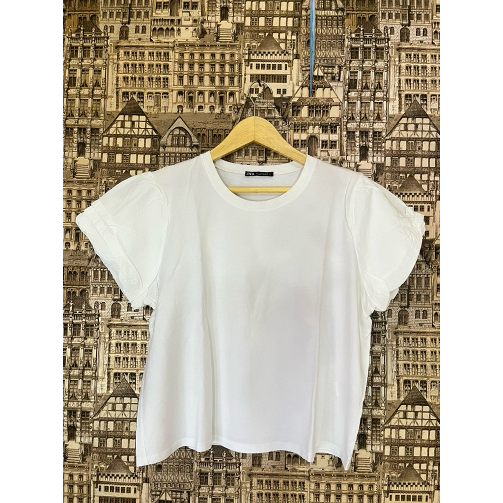 Preloved Kaos Zara_Putih Polos Lengan Motif Umbak