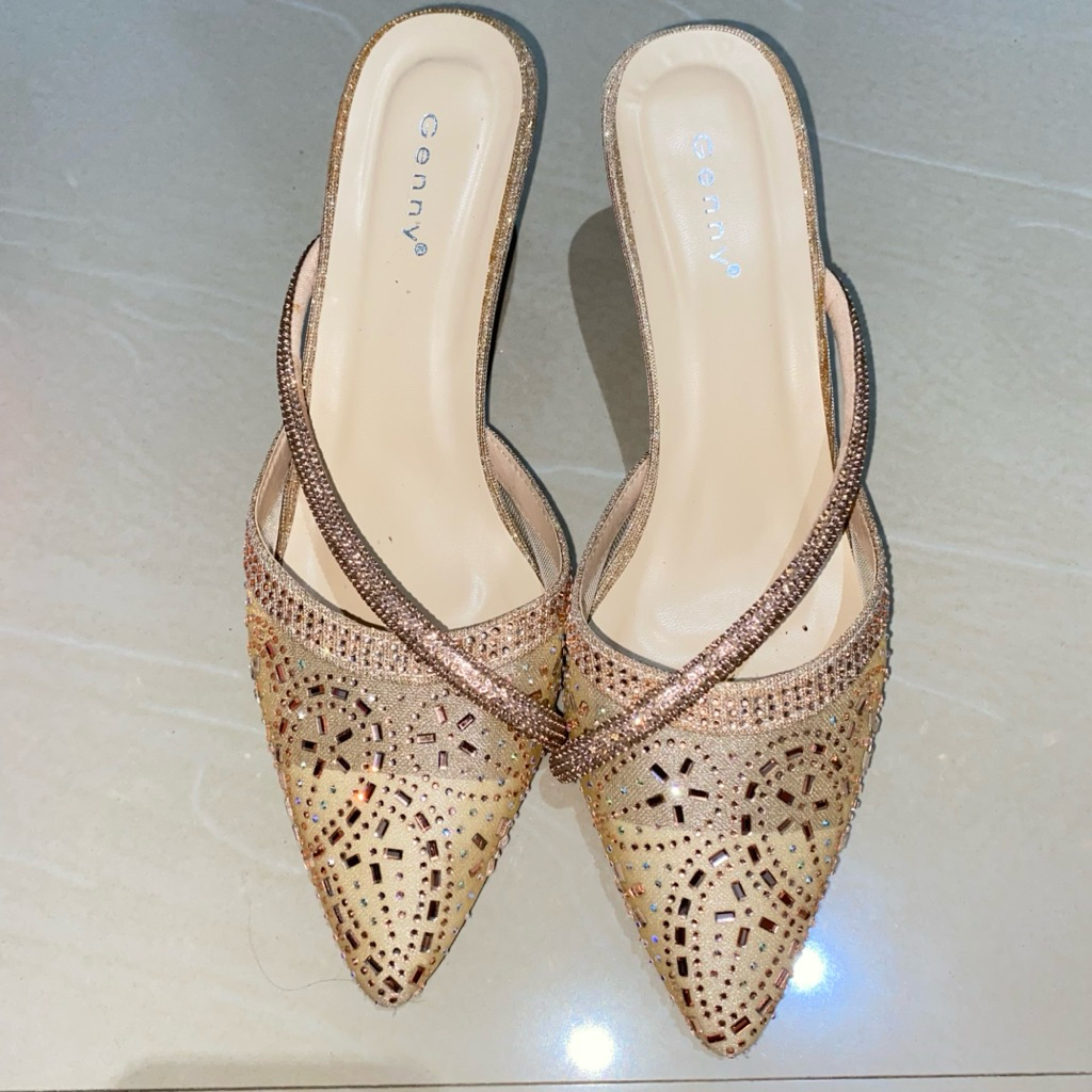 heels genny heels wisuda kondangan