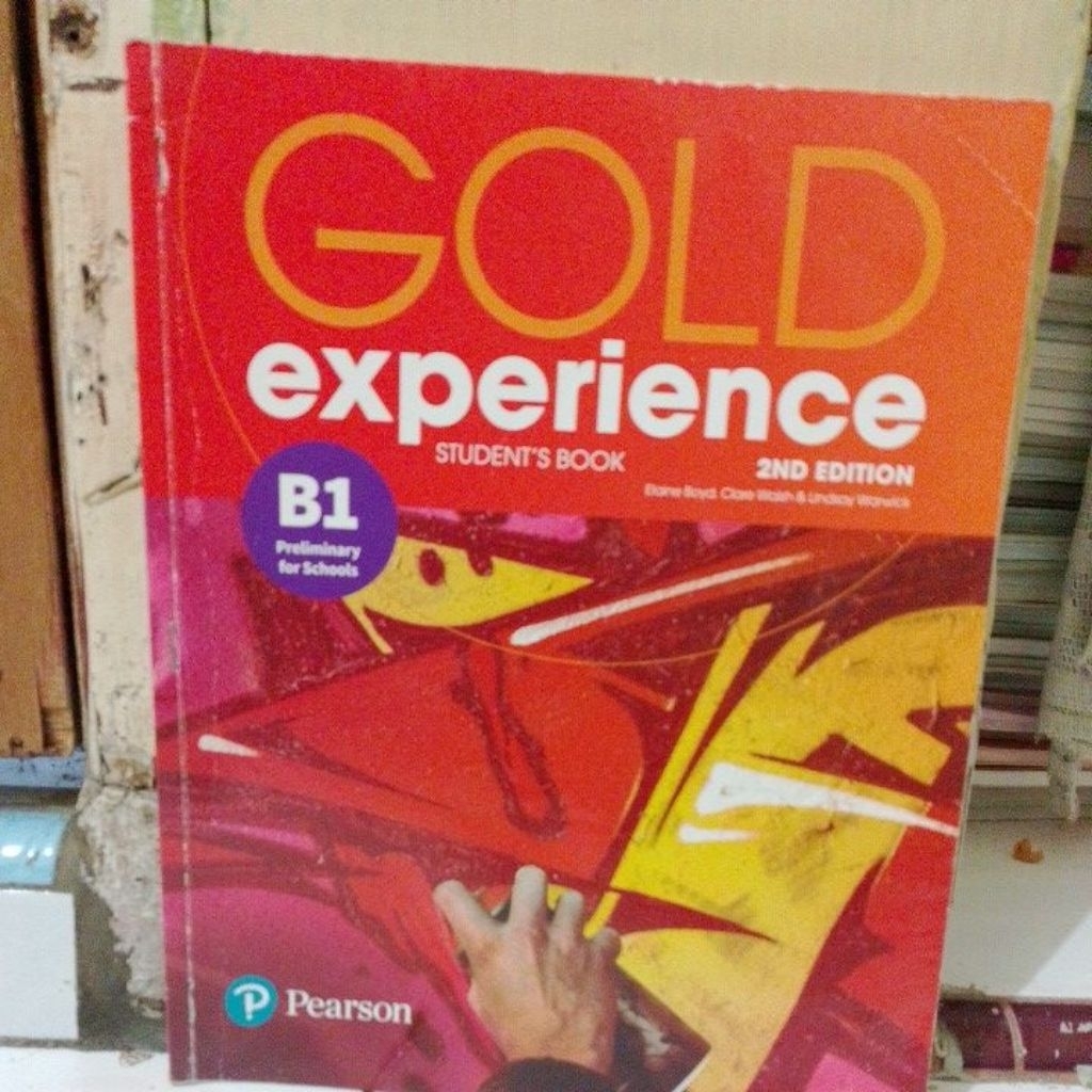 gold experience B1