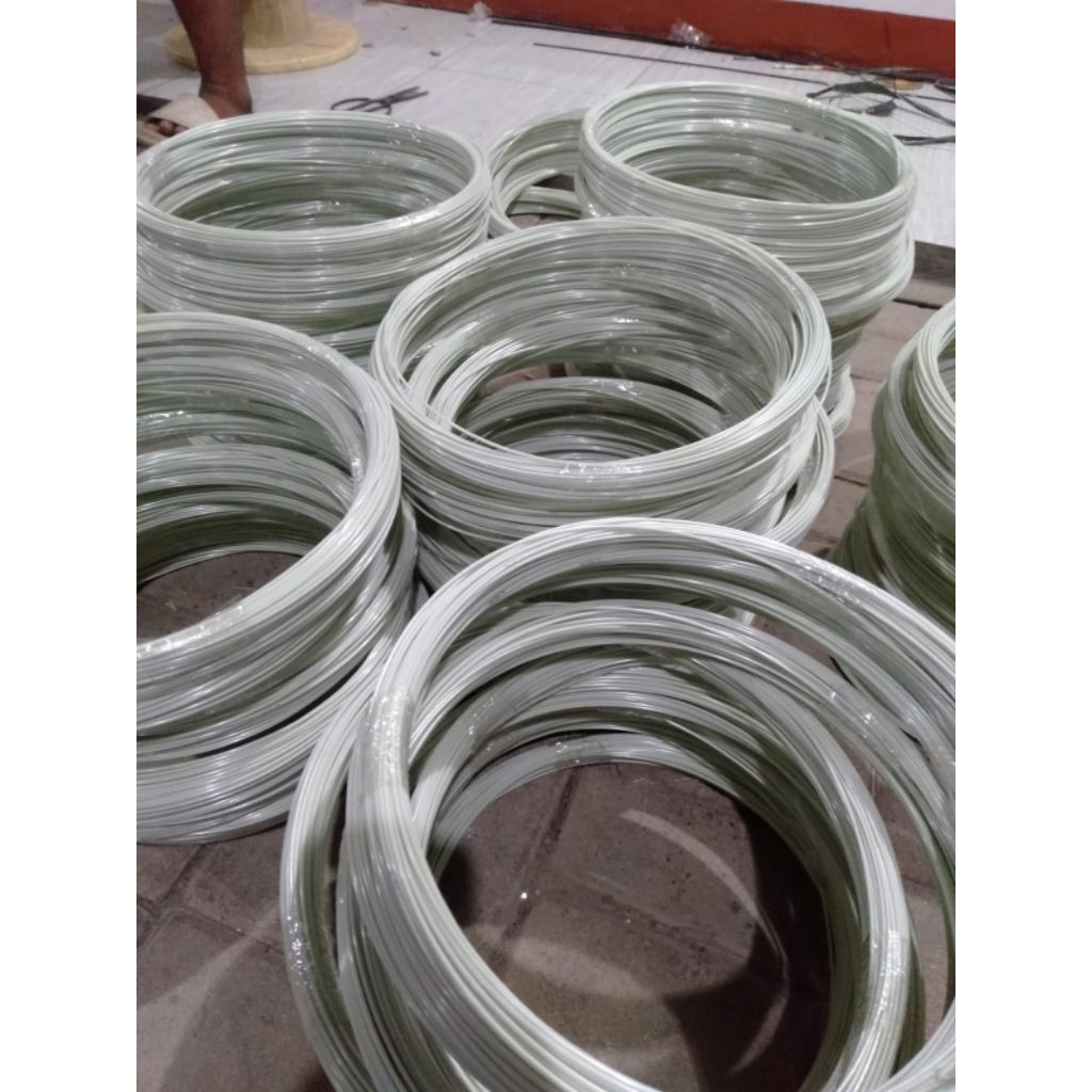 JERUJI FIBER PUTIH SUSU UKURAN 2,5mm PANJANG 50 METER
