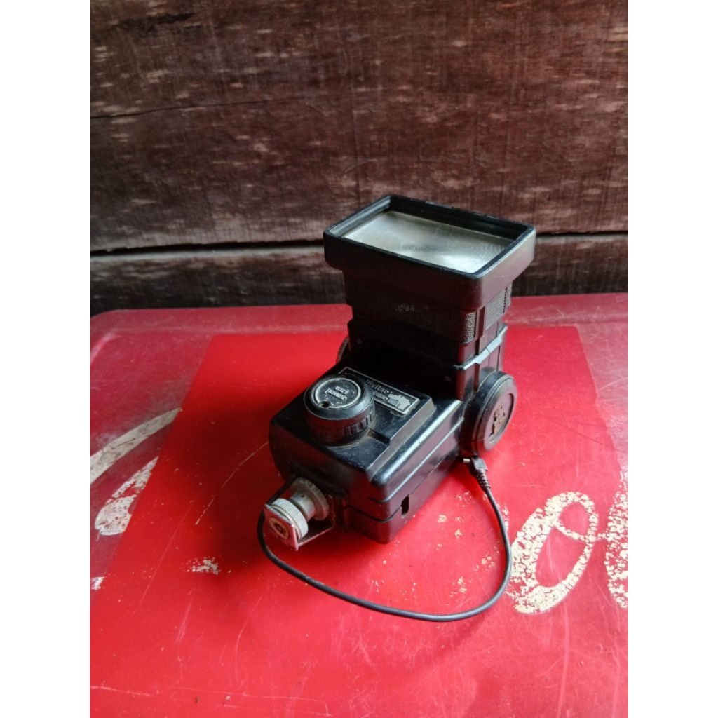 flash kamera 65rb jadul antik kuno lawas vintage kuno display anggap mati