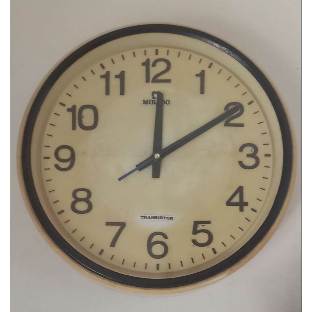 Jam dinding MIRADO Transistor jadul vintage