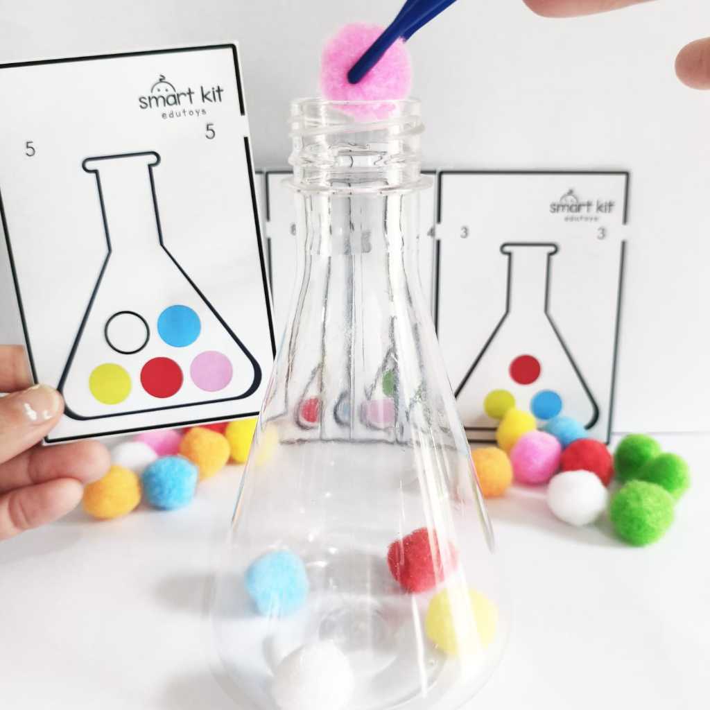 Mainan edukasi sorting pompom montessori busy box