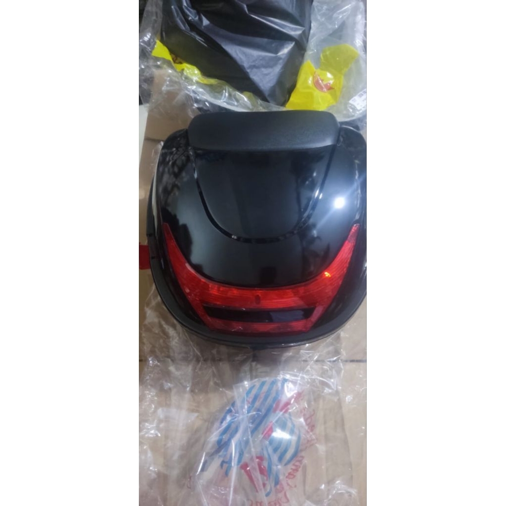 BOX BAGASI BARANG BOX SERBAGUNA TAMBAHAN JOK MOTOR