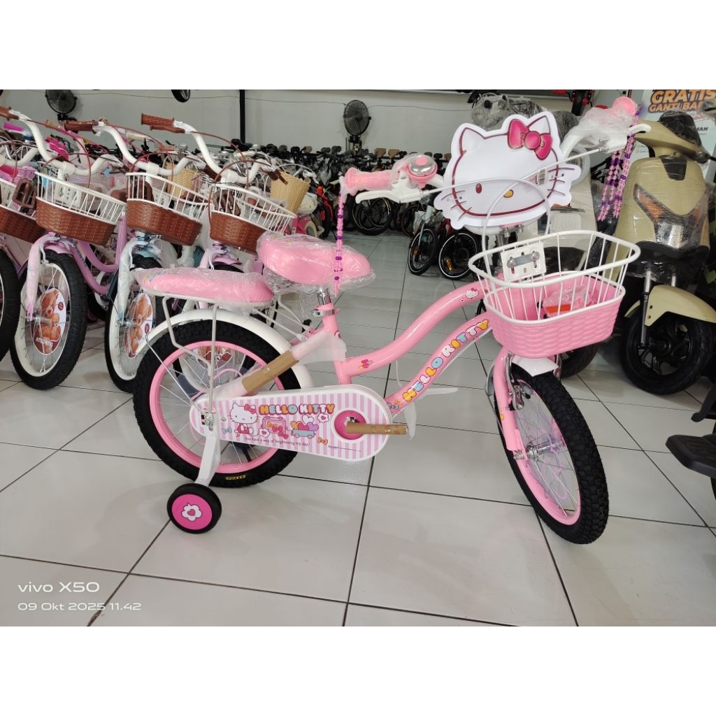sepeda anak perempuan merk element tipe hello Kitty size 12,16,18inc anak umur 3-9tahun