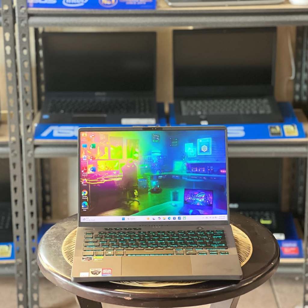 TERMURAH LAPTOP ROG ZEPHYRUS GA402N	AMD RYZEN 7-7735HS/SSD512GB/RAM16GB/BERGARANSI RESMI