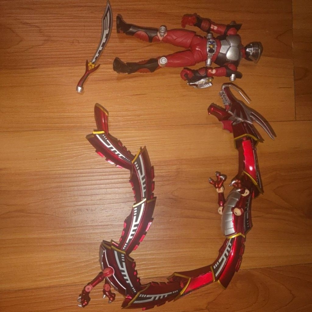 Shf dragredder (monster Kamen rider Ryuki)