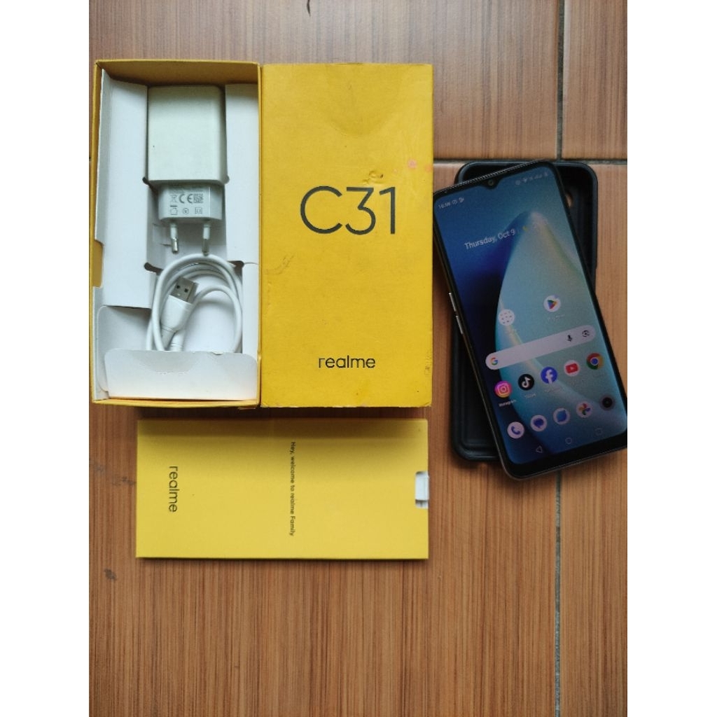 Handphone Android Realme C31 4/64 - Bekas Komplit ada Minus