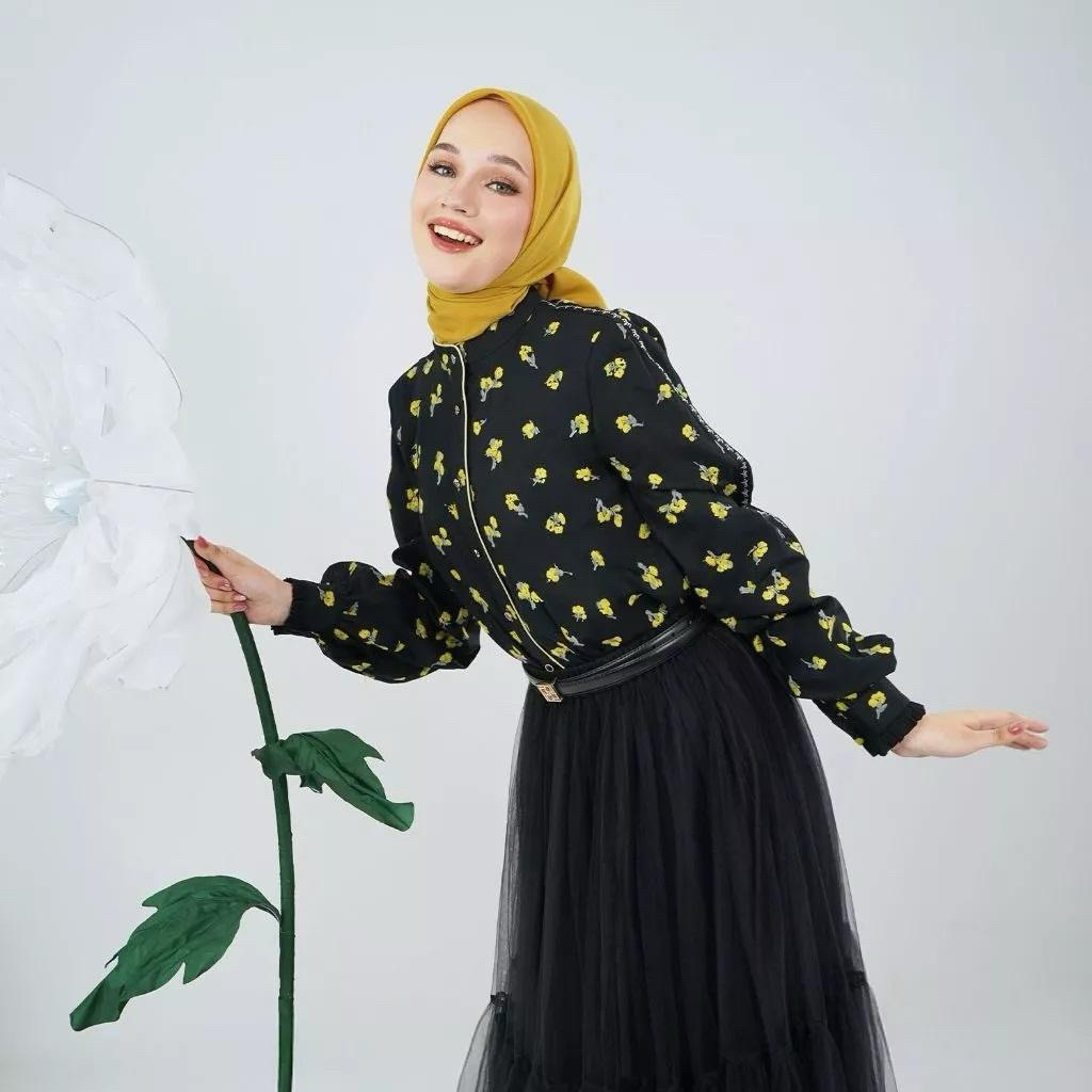 MANDJHA Floretta Black Blouse - Atasan Kemeja Hitam Full Kancing by IVAN GUNAWAN