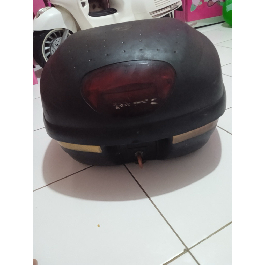 Box Givi E33 second