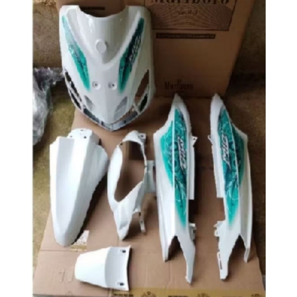 body set halus Mio smile Mio sporty lama/old warna putih