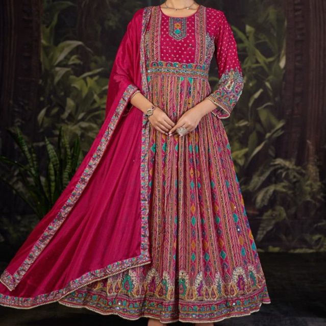 Dress wanita asli india viral