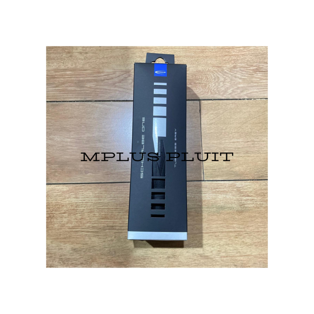 BAN LUAR SCHWALBE ONE 700x25C