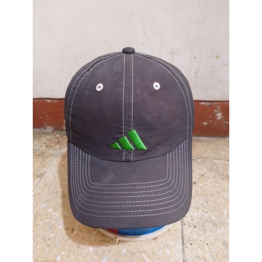 Topi Adidas balok original second bekas