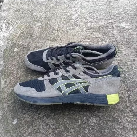 Sepatu Asics Gel Lyte Classic