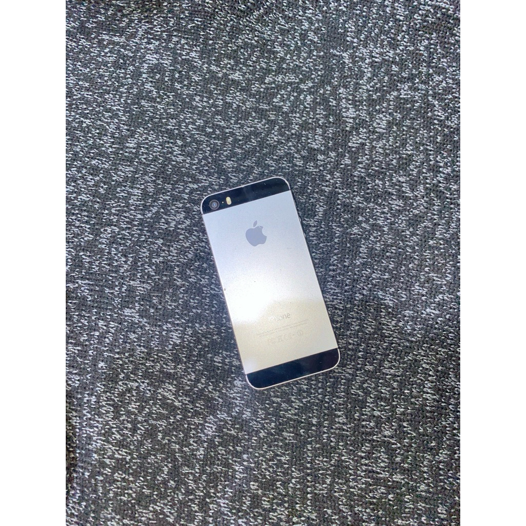 iPhone 5s 64Gb
