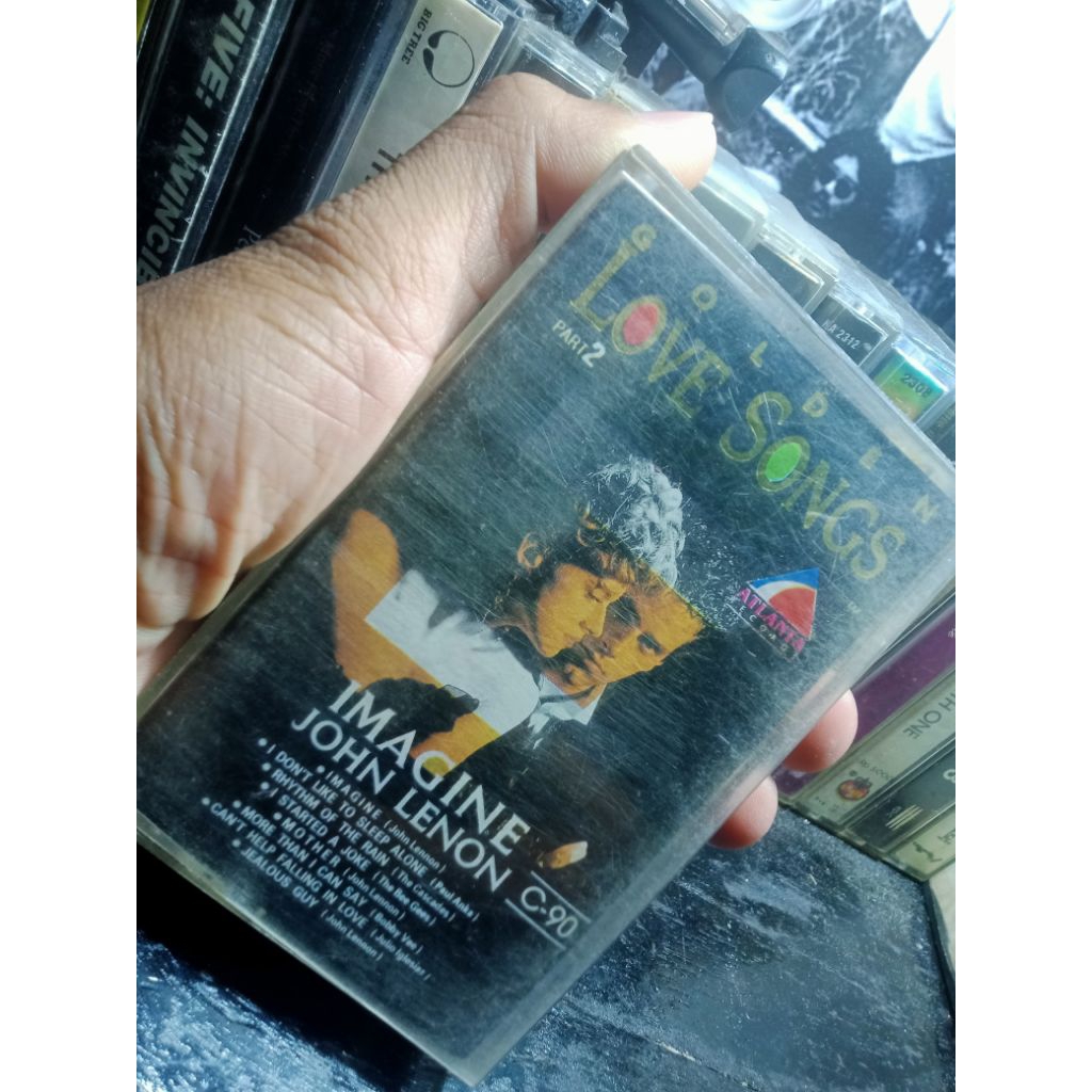 Kaset Kompilasi Golden Love Song Part 2