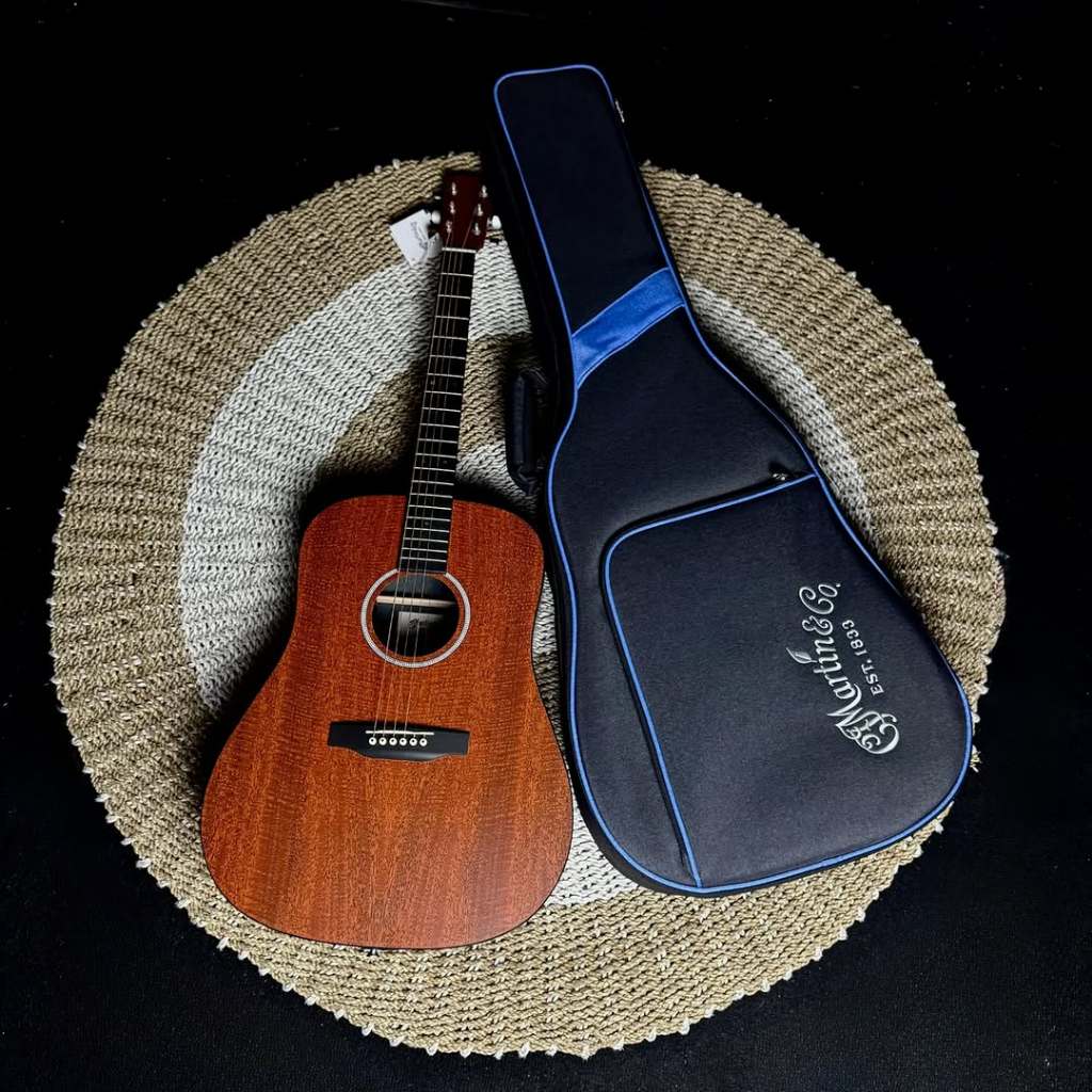 MARTIN DX1E MAHOGANY ACOUSTIC GUITAR WITH CASE