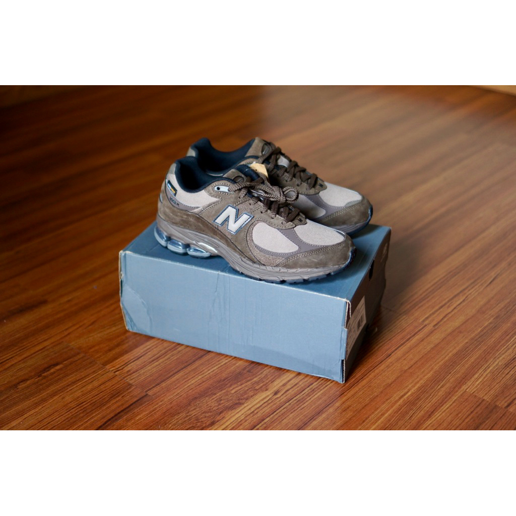 New Balance 2002R Cordura Dark Brown M2002RPR