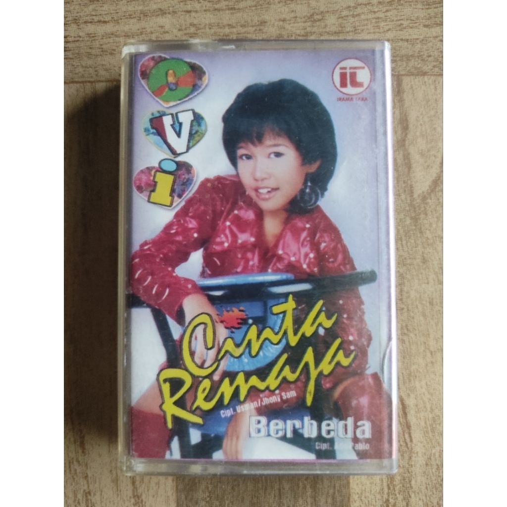 kaset pita OVI "cinta remaja"