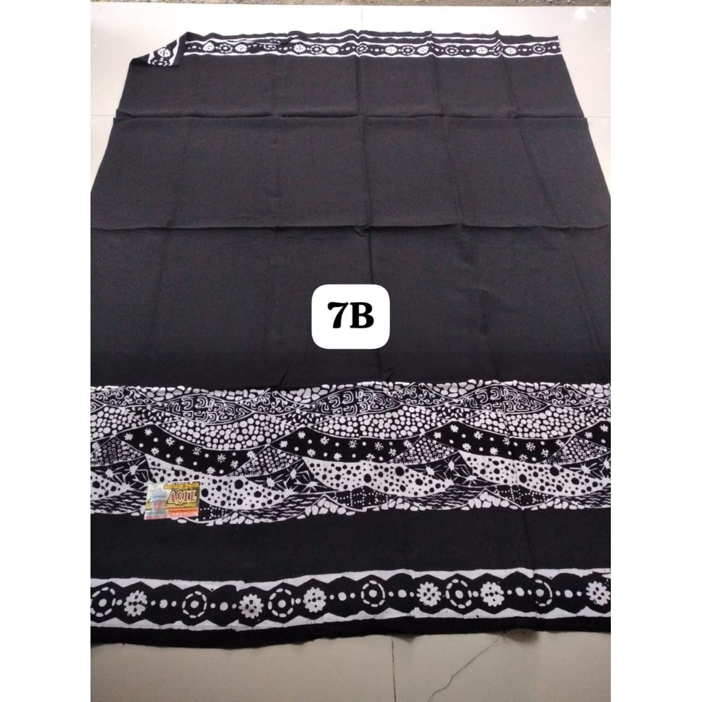 sarung santri putri  #Aqil goyor monokrom