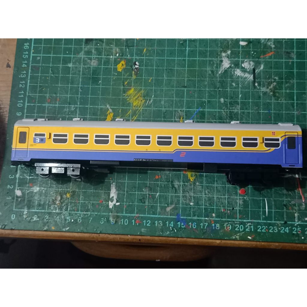 miniatur gerbong K3 kuning biru , miniatur krl , miniatur lokomotif , miniatur kereta , railking