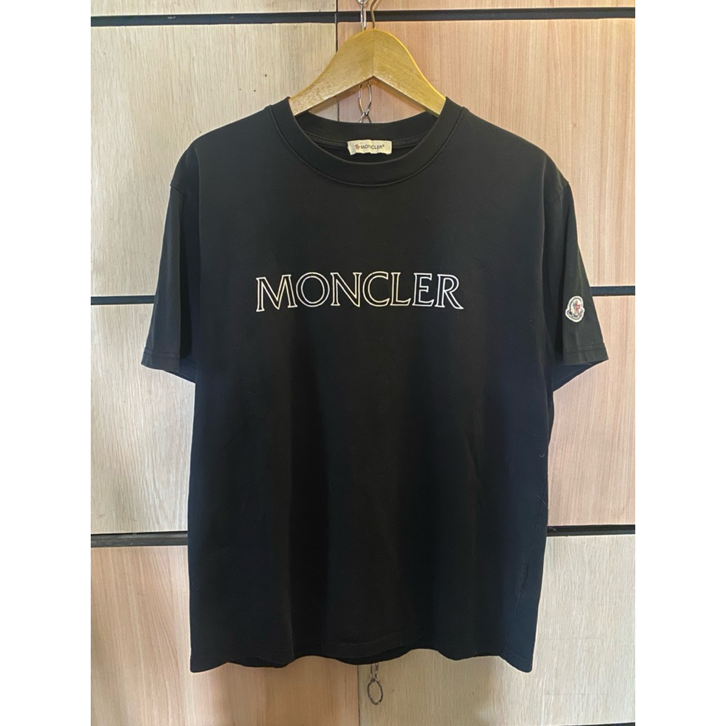 Kaos moncler
