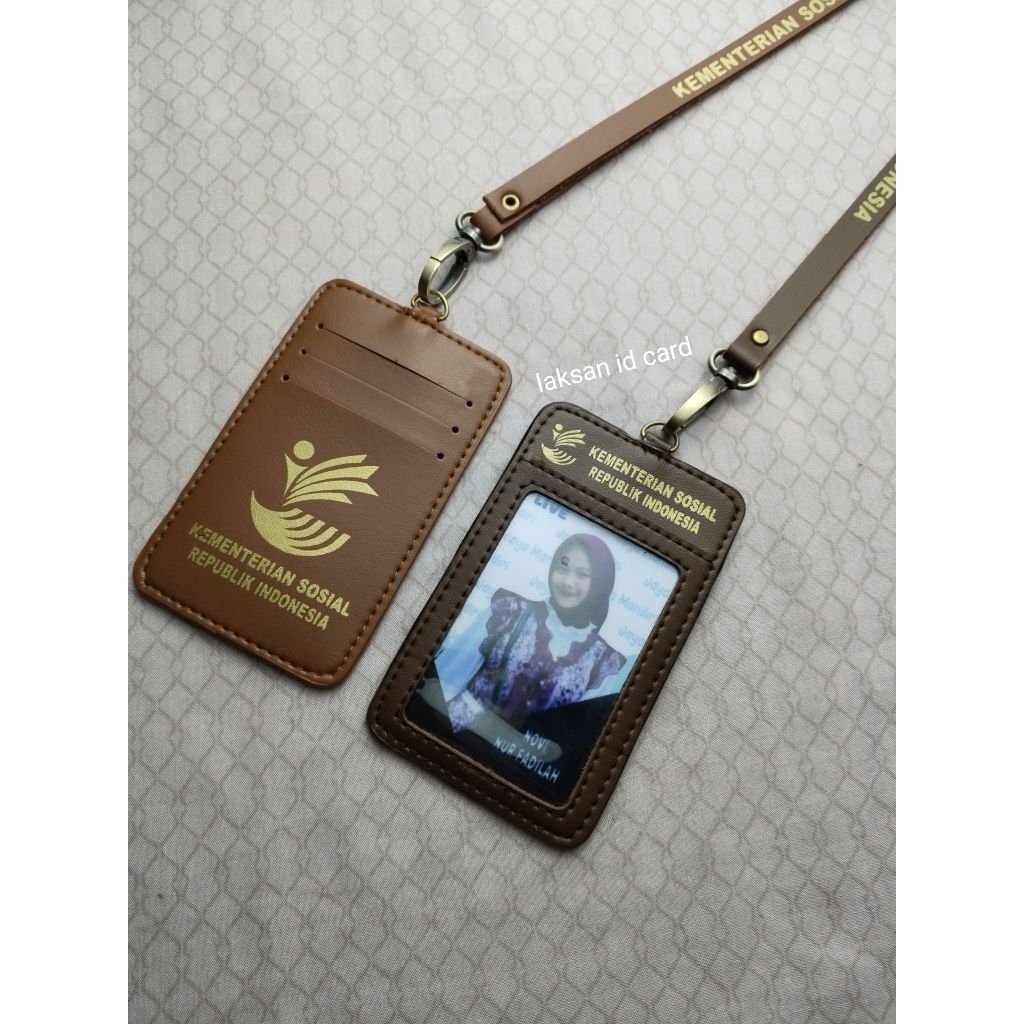 Tempat Id Card KEMENSOS Kulit / Id Card Holder Kemensos Dinsos Gantung / name tag kemensos dinsos ku