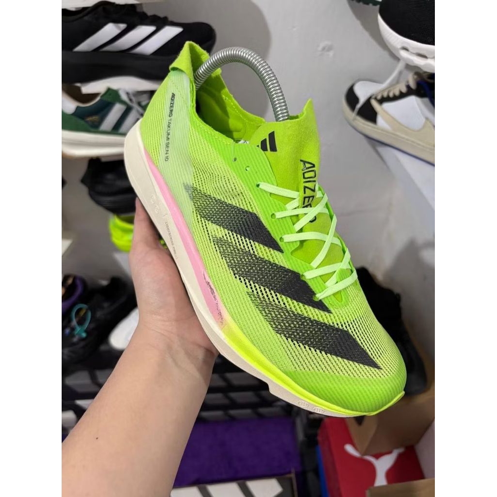 Adizero Takumi sen running