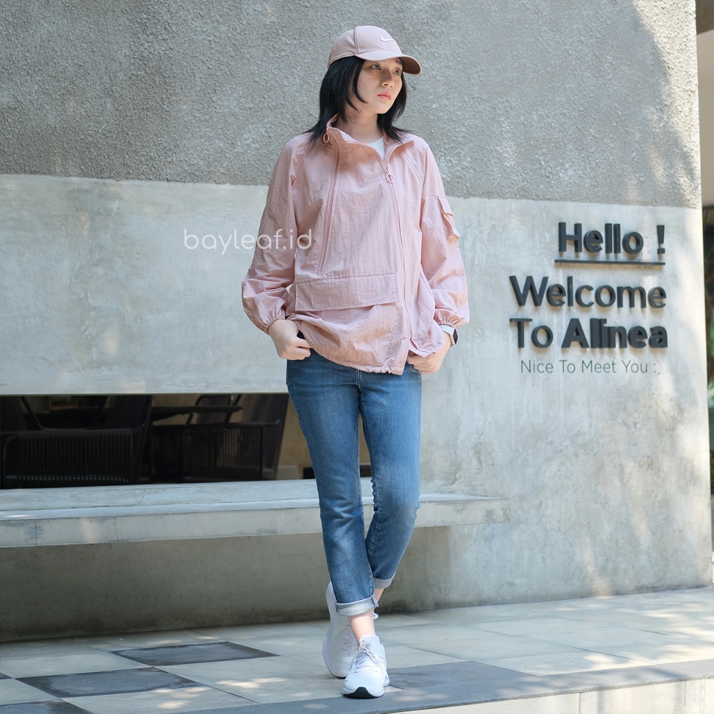 Bayleaf.id Owen Trip Jacket / Jaket Parasut Olahraga Wanita untuk Hiking & Traveling