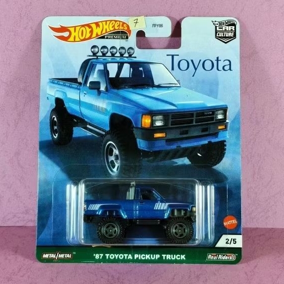 Hot Wheels 87 Toyota Pickup Truck