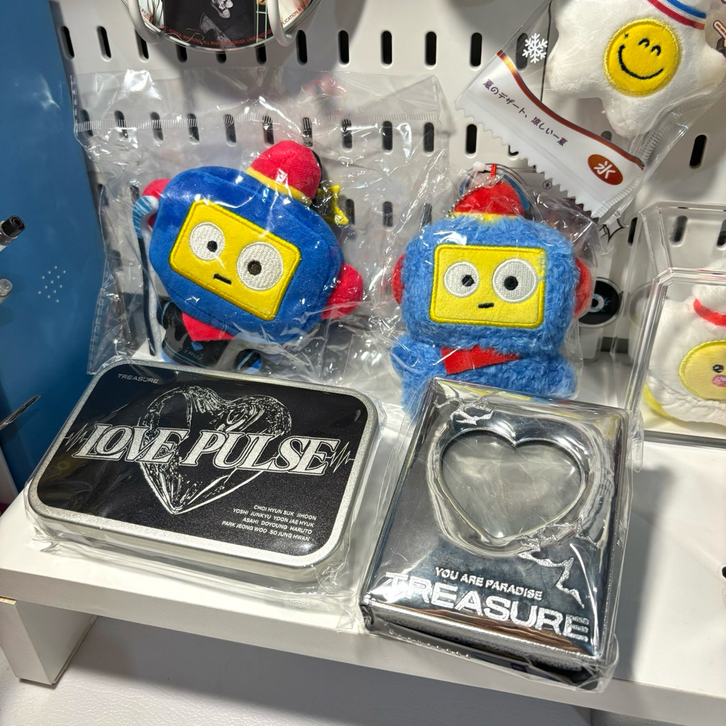 OFFICIAL MERCH TRUZ TREASURE